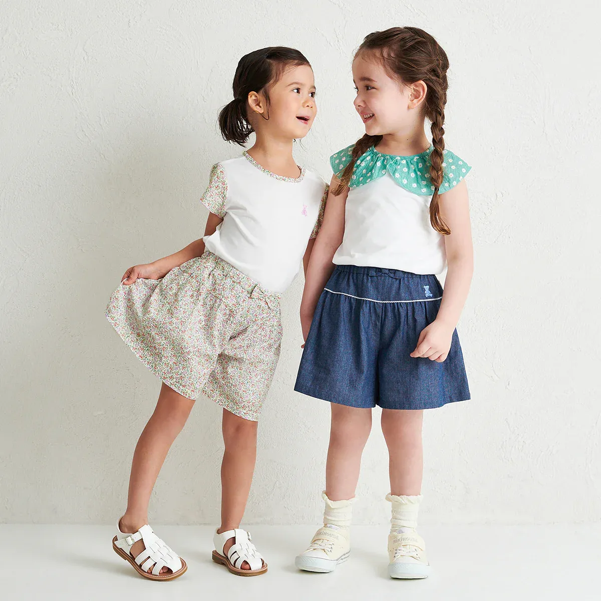 Teddy Bear Emblem Floral Tunic Tee - Image 7