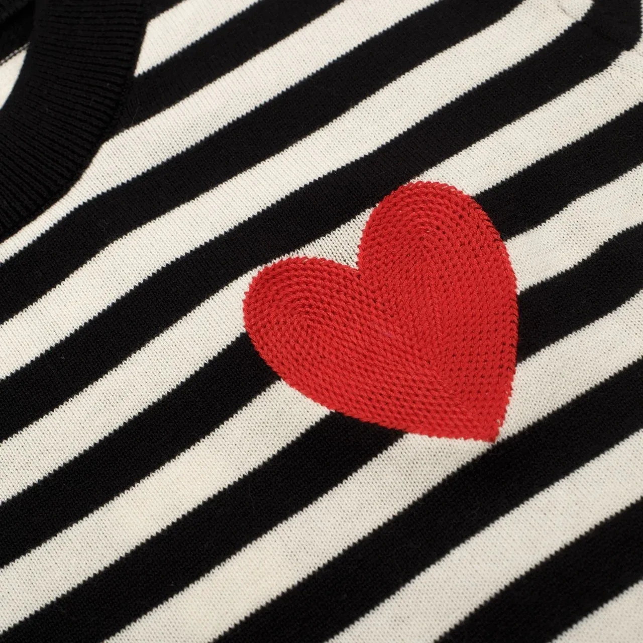 Women's Retro Striped Knit Sweater with Red Heart – Black & White - Image 2