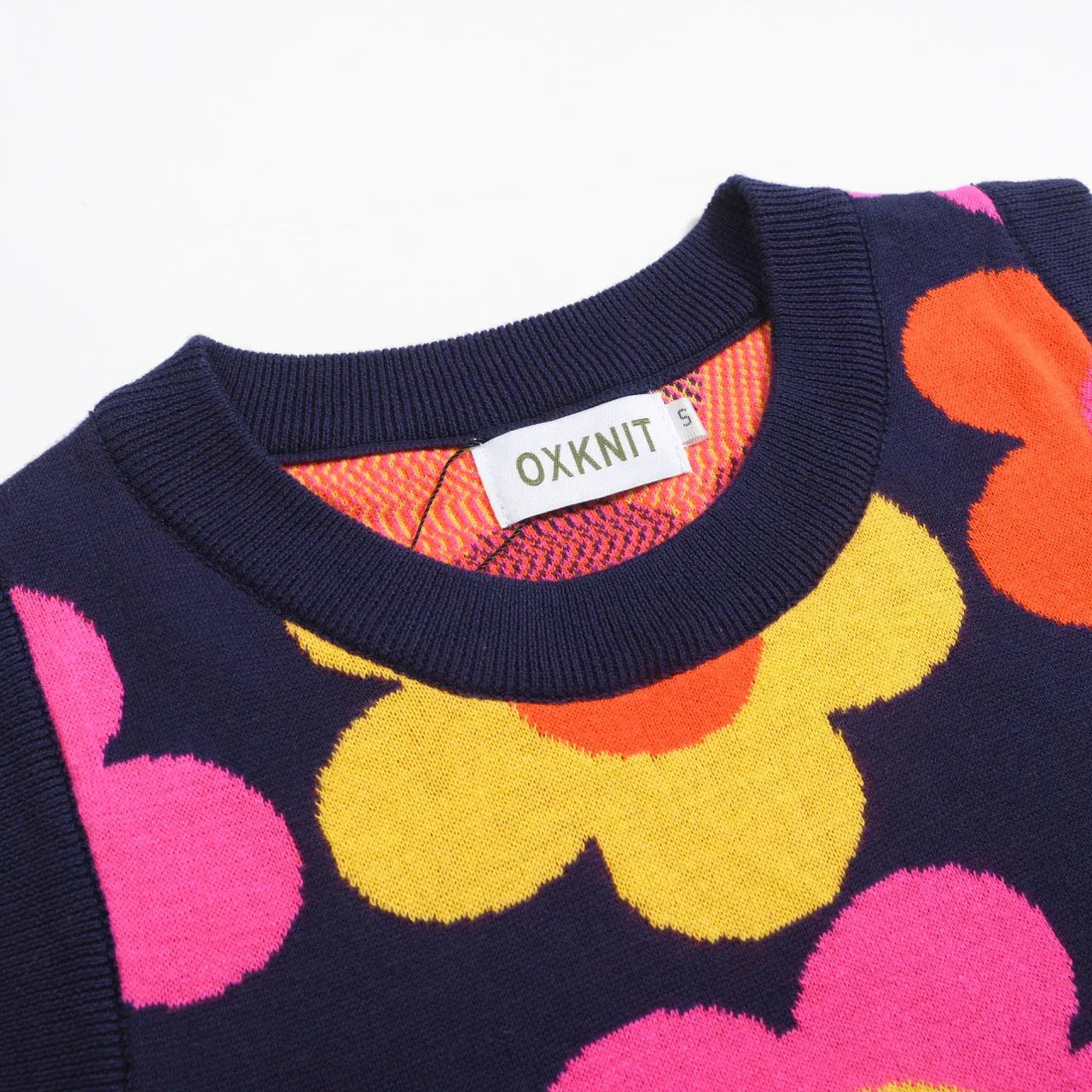 Women’s Retro Floral Knit Set with Vibrant Orange, Pink, and Yellow Flowers - Image 7