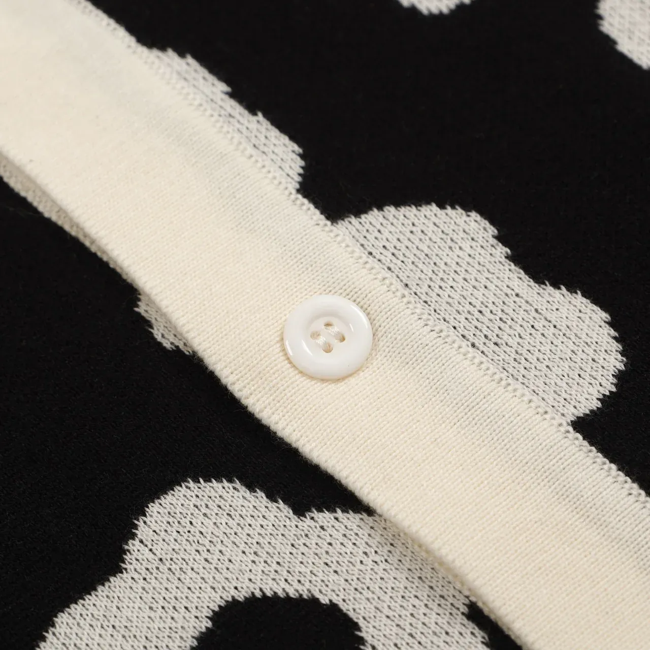 Men's Black & Cream Retro Flower Knit Polo – 60s Mod Button-Up Shirt - Image 4